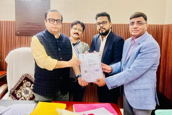 उत्तराखण्ड के 100 सरकारी स्कूलों में बनेंगी AI कैरियर लैब्स