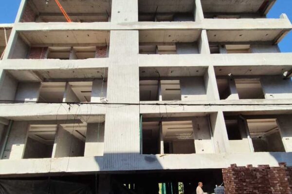 अवैध निर्माणों पर एमडीडीए की सख्त कार्रवाई, सहस्त्रधारा रोड, विधौली और कंडोली क्षेत्र में कई भवन सील