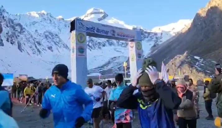 आदि कैलाश में उत्तराखंड की पहली हाई एल्टीट्यूड अल्ट्रा रन मैराथन का ऐतिहासिक आयोजन