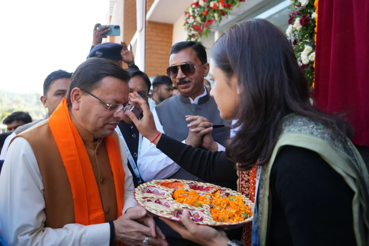 उत्तराखंड को आयुर्वेद और प्राकृतिक चिकित्सा का वैश्विक केंद्र बनाना हमारा लक्ष्य: मुख्यमंत्री