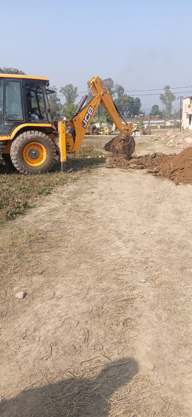 एमडीडीए की अवैध निर्माणों पर सीलिंग और प्लॉटिंग स्थलों पर ध्वस्तीकरण की बड़ी कार्रवाई