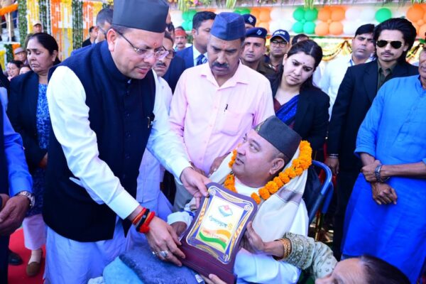 राज्य आंदोलनकारी और उनके आश्रितों की पेंशन बढ़ाने की घोषणा