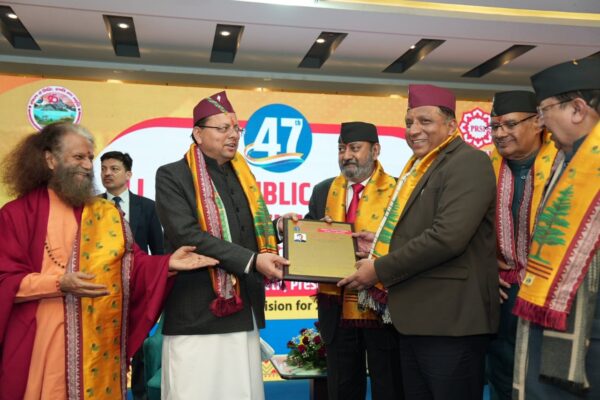 सुशासन में उत्कृष्टता के लिए बंशीधर तिवारी को राष्ट्रीय सम्मान