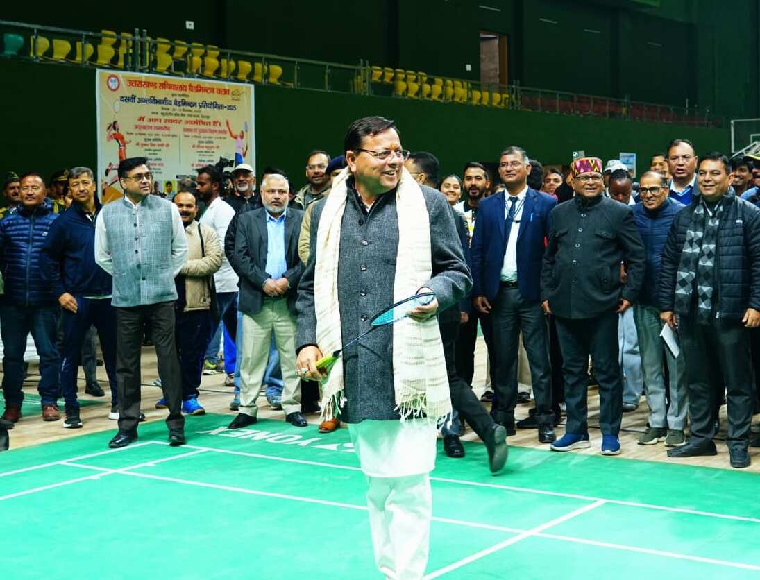 मुख्यमंत्री ने उत्तराखण्ड सचिवालय बैडमिंटन क्लब की अन्तर्विभागीय बैडमिंटन प्रतियोगिता का किया शुभारम्भ