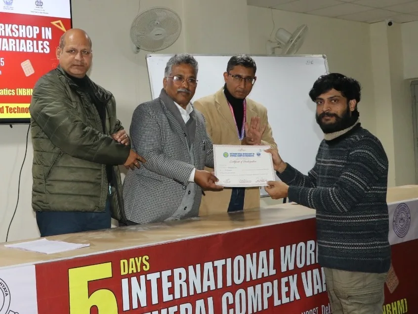 यूकॉस्ट में “सेवेरल कॉम्प्लेक्स वैरिएबल्स” पर पांच दिवसीय अंतरराष्ट्रीय कार्यशाला संपन्न