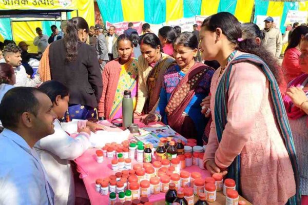 “जन-जन की सरकार, जन-जन के द्वार” अभियान ने रचा नया कीर्तिमान