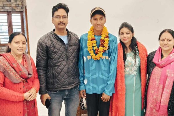 देहरादून के पार्थ परमार का उत्तराखंड अंडर-14 टीम में चयन, घर-परिवार में खुशी की लहर