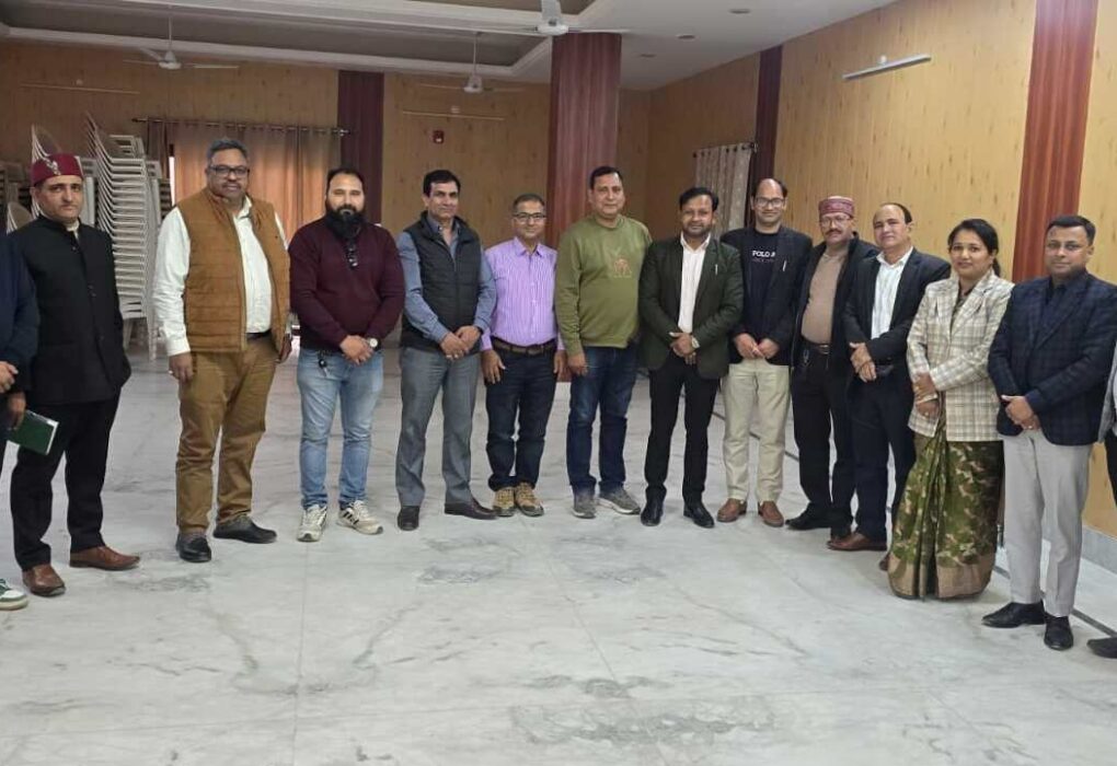 10 वर्ष की संतोषजनक सेवा पूरी कर चुके डाक्टरों को एसीपी का लाभ देने की मांग