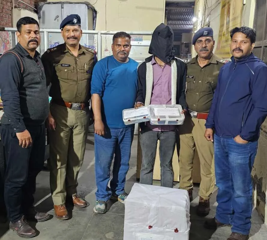 STF ने फर्जी जन सेवा केन्द्र का किया भण्डाफोड़, एक गिरफ्तार