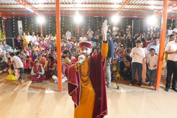 प्राचीन माँ अम्बिका देवी मंदिर राजपुर में माता के भजनों और जागर पर झूमे भक्तगण