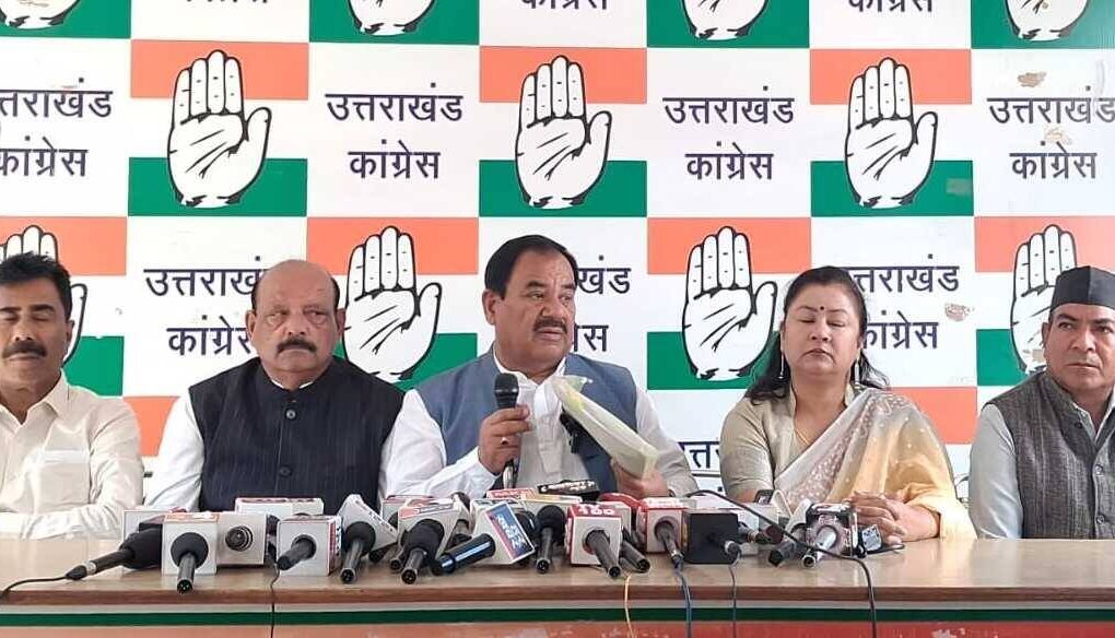 गैस संकट के लिए केंद्र सरकार की अदूरदर्शी नीतियां जिम्मेदार: डॉ. हरक सिंह रावत