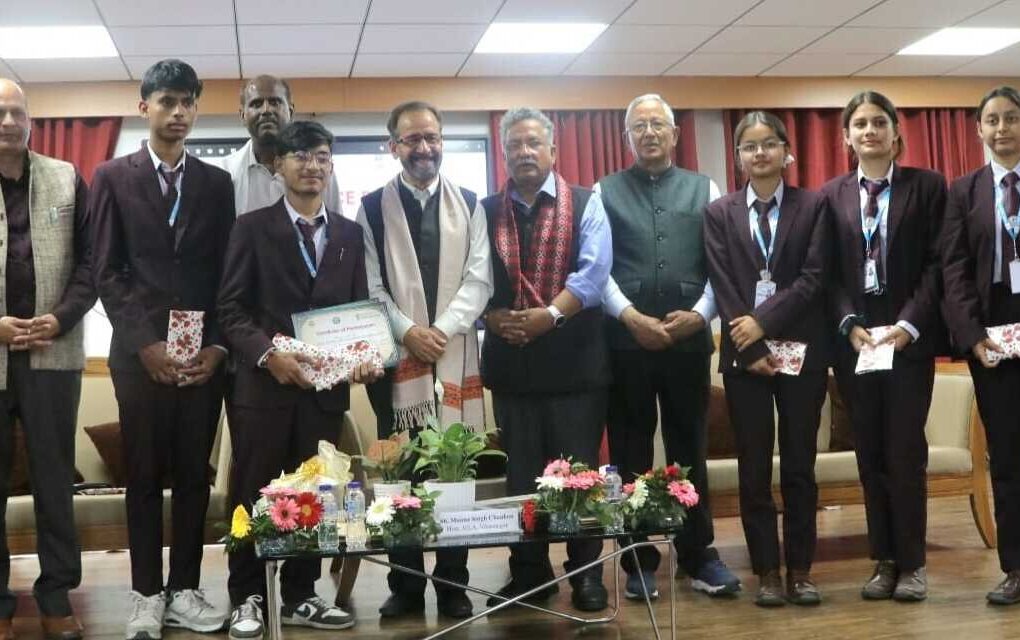 समाज की प्रगति और सतत विकास के लिए वैज्ञानिक दृष्टिकोण का विकास आवश्यक: चौहान