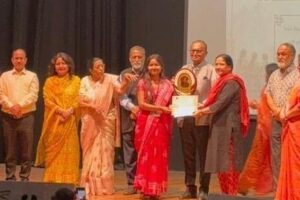 दून विश्वविद्यालय में नारी शक्ति वंदन अधिनियम पर वाद-विवाद प्रतियोगिता