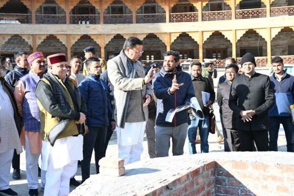 मुख्यमंत्री धामी ने ग्राउंड जीरो पर उतरकर बद्रीनाथ धाम मास्टर प्लान की गहन समीक्षा की