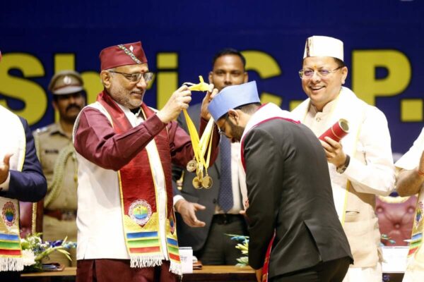 रोगी का विश्वास बनाए रखना चिकित्सक की पहली जिम्मेदारी: उपराष्ट्रपति