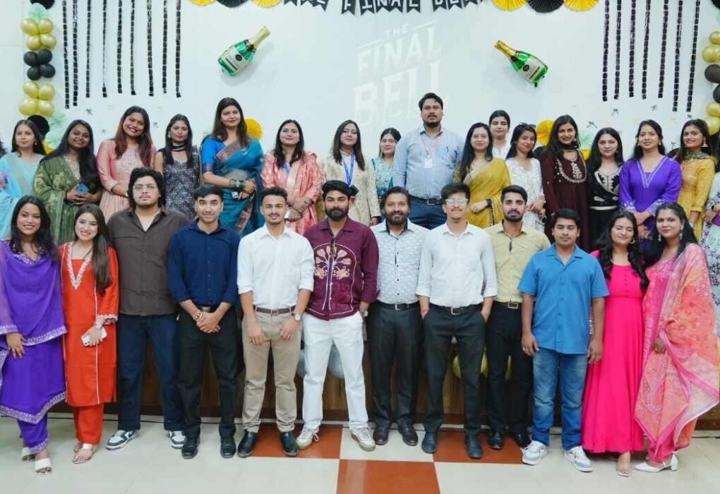 SGRRU में भावुक माहौल में फिजियोथेरेपी विद्यार्थियों को दी विदाई