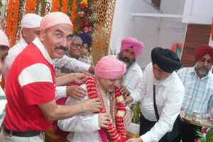 श्री दरबार साहिब में गुरु पूर्णिमा पर गुरु महिमा के दिव्य संदेश से भावविभोर हुई संगतें