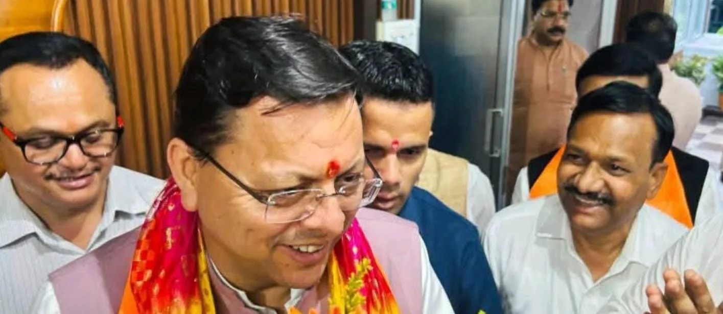 भाजपा प्रदेश कार्यालय में मुख्यमंत्री धामी का जोरदार स्वागत, भाजपा के वरिष्ठ नेता सुशील पेगोवाल ने किया अभिनंदन