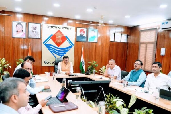 बद्रीनाथ-केदारनाथ मास्टर प्लान की मुख्य सचिव ने की समीक्षा, यात्रा सीजन बाद केदारनाथ में शुरू होंगे प्राथमिकता वाले निर्माण कार्य, फ्रैजाइल व एवलॉन्च प्रोन क्षेत्रों में निर्माण पर रोक, बद्रीनाथ अस्पताल 15 दिनों में शुरू करने के निर्देश
