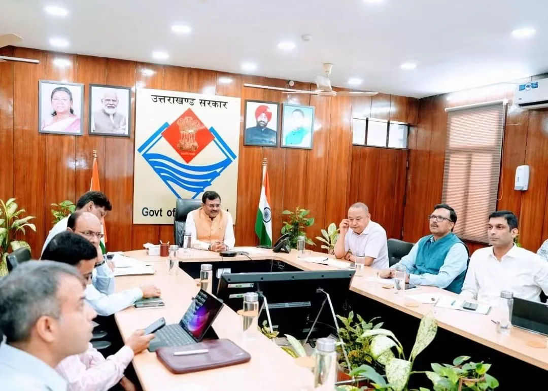 बद्रीनाथ-केदारनाथ मास्टर प्लान की मुख्य सचिव ने की समीक्षा, यात्रा सीजन बाद केदारनाथ में शुरू होंगे प्राथमिकता वाले निर्माण कार्य, फ्रैजाइल व एवलॉन्च प्रोन क्षेत्रों में निर्माण पर रोक, बद्रीनाथ अस्पताल 15 दिनों में शुरू करने के निर्देश