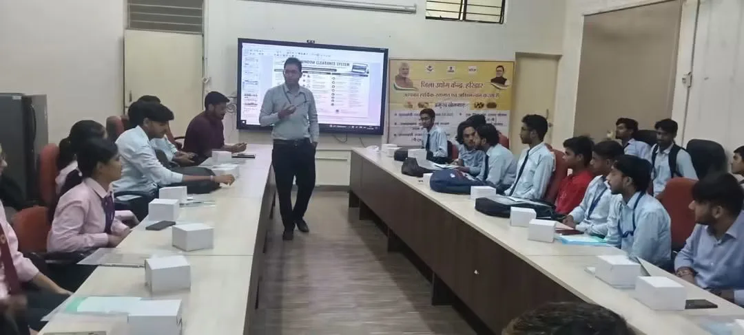 पॉलिटेक्निक कॉलेज सिडकुल में उद्यमिता विकास प्रशिक्षण कार्यक्रम आयोजित, तकनीकी शिक्षा प्राप्त कर रहे विद्यार्थियों को स्वरोजगार एवं उद्यम स्थापना के लिए किया गया प्रोत्साहित